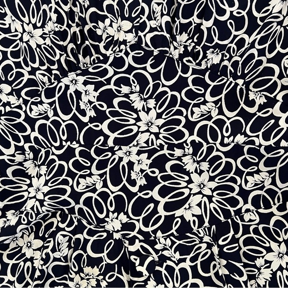 Vintage 90s Banana Republic Deep Navy & Cream A-Line Mini Dress - Picture 6 of 7